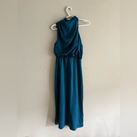Teal Satin Sleeveless . Halter Neck maxi Dress size S - Picture 5 of 9